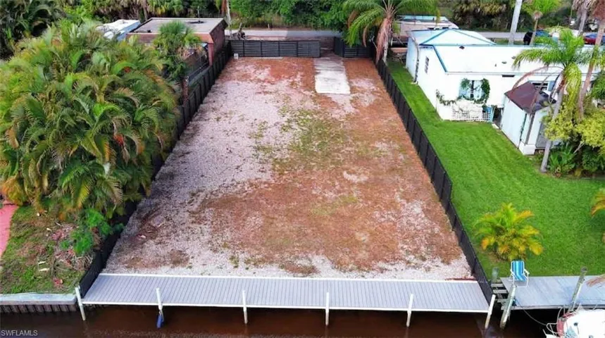 2228 Marina Park Dr, Fort Myers, Florida 33905