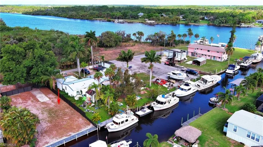 2228 Marina Park Dr, Fort Myers, Florida 33905