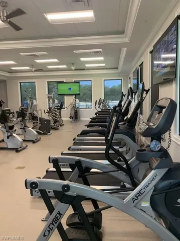 Exercise room with ornamental molding