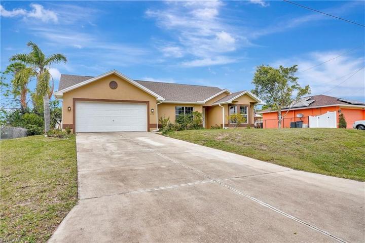 4114 16th ST W, LEHIGH ACRES FL 33971