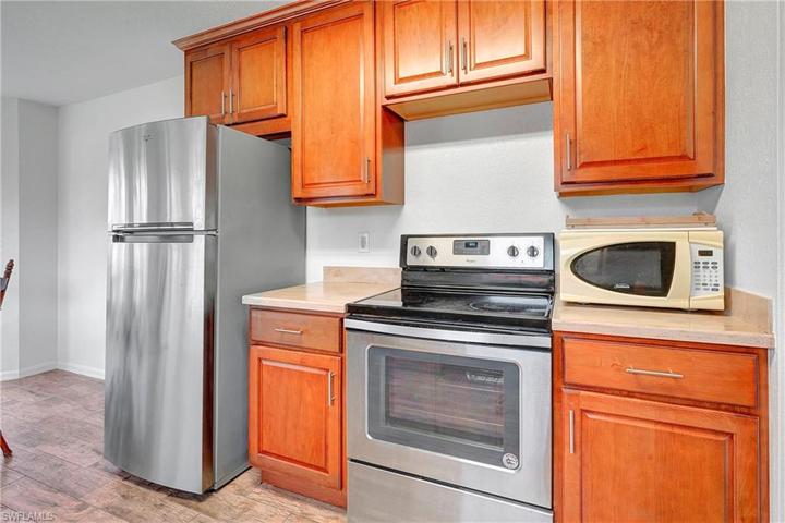 4114 16th ST W, LEHIGH ACRES FL 33971
