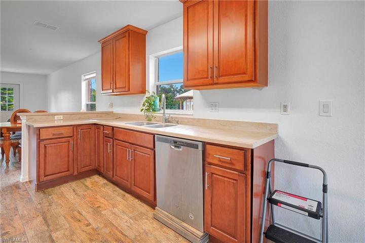 4114 16th ST W, LEHIGH ACRES FL 33971
