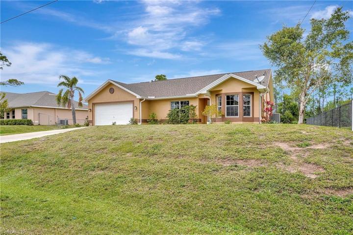 4114 16th ST W, LEHIGH ACRES FL 33971