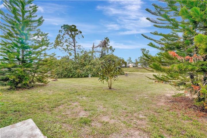 4114 16th ST W, LEHIGH ACRES FL 33971