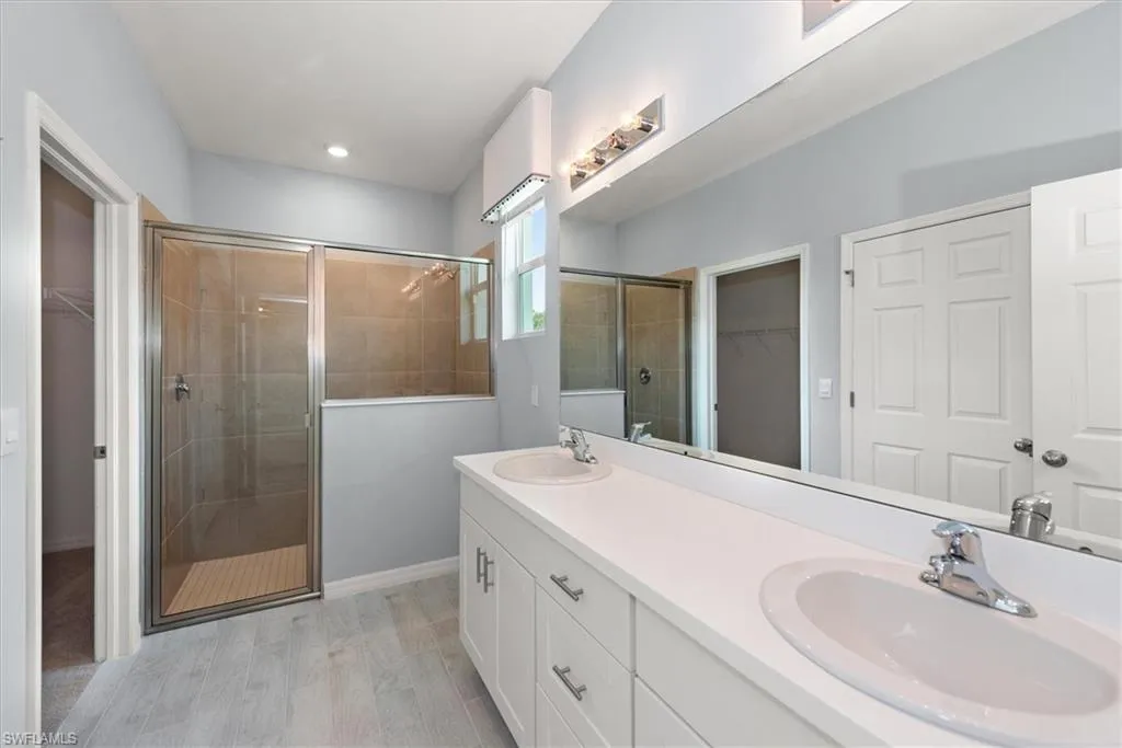 896 Friendship CIR, Labelle, FL 33935,225052483