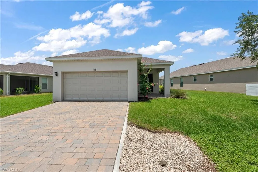 896 Friendship CIR, Labelle, FL 33935,225052483