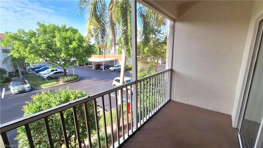 4645 Saint Croix Ln 1324, Naples, Florida 34109