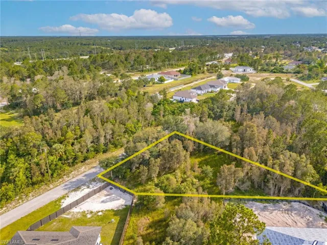 3224 Ruth Ln, Lehigh Acres, Florida 33976
