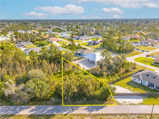 3224 Ruth Ln, Lehigh Acres, Florida 33976