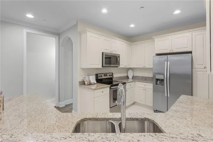 4501 Dalmahoy Ct 305, Fort Myers, Florida 33916