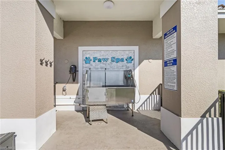 4501 Dalmahoy Ct 305, Fort Myers, Florida 33916