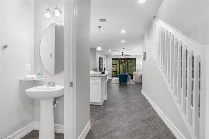 7701 Bristol CIR, NAPLES FL 34120