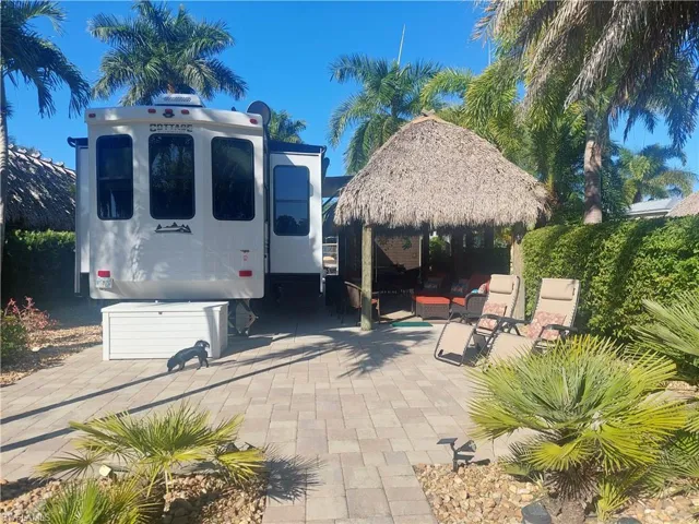 5151 Cypress Trail Resort Cir, Fort Myers, Florida 33905
