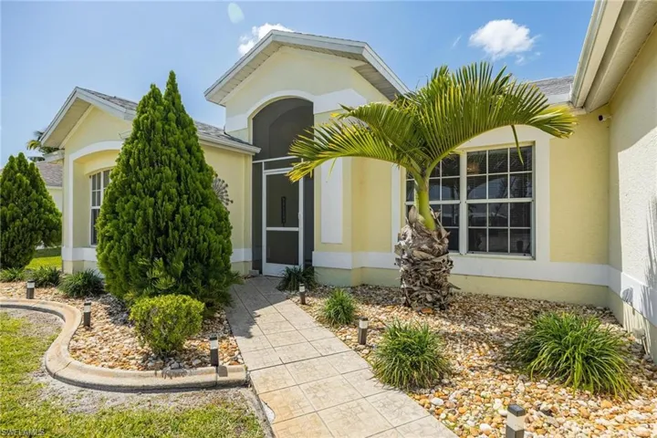 506 SW 26th  TER, Cape Coral, FL 33914