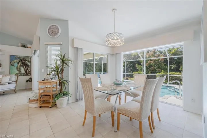 Indoor/outdoor living, 5 sliders.
