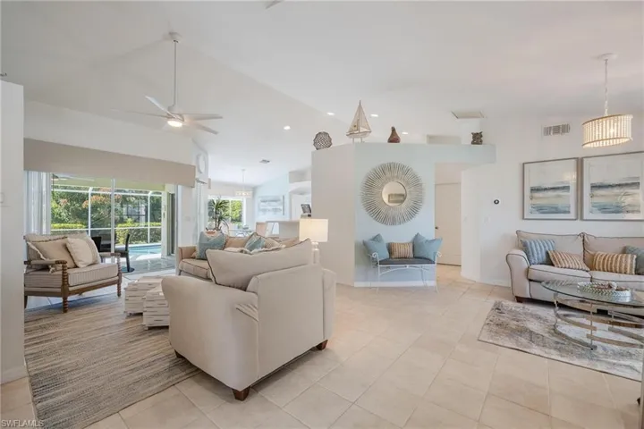 Open layout, living and sitting room/office