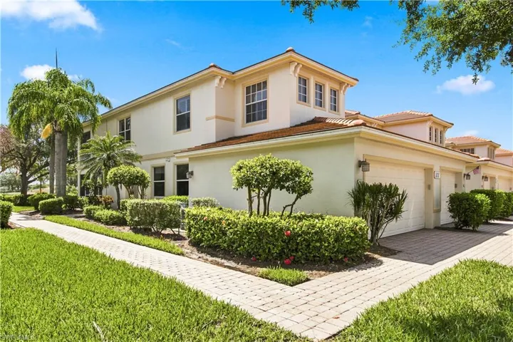 3010 Meandering Way 101, Fort Myers, Florida 33905