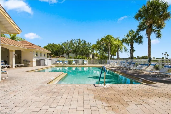 3010 Meandering Way 101, Fort Myers, Florida 33905