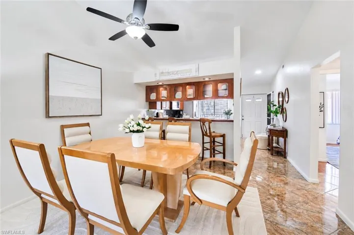 3420 Frosty Way 4902, Naples, Florida 34112