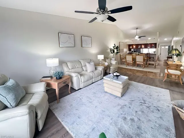 3420 Frosty Way 4902, Naples, Florida 34112