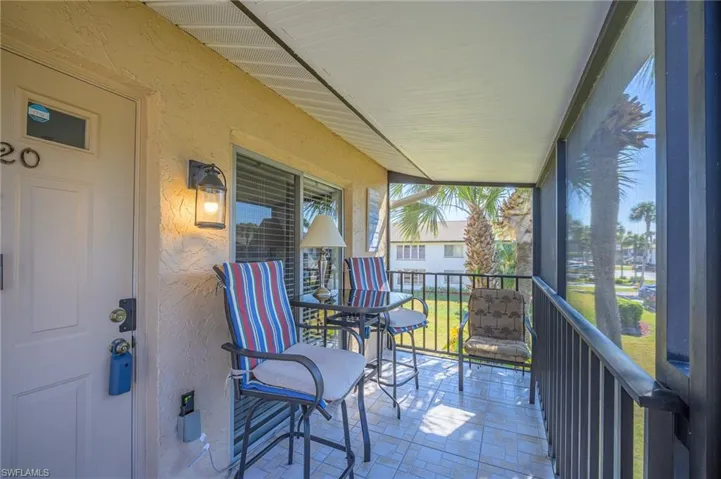 3420 Frosty Way 4902, Naples, Florida 34112