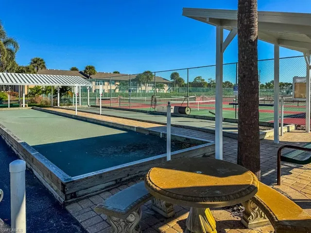 3420 Frosty Way 4902, Naples, Florida 34112