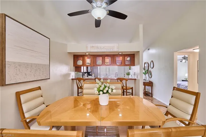 3420 Frosty Way 4902, Naples, Florida 34112