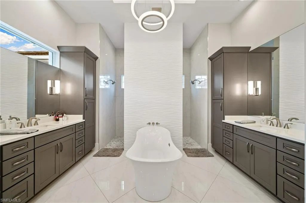 24132 Dietz DR, Bonita Springs, FL 34135,225033844