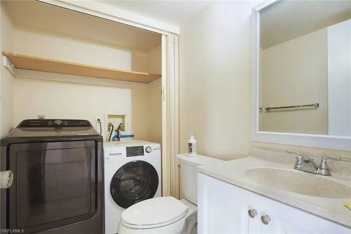 3276 Prince Edward Isle Cir 2, Fort Myers, Florida 33907