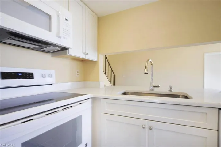 3276 Prince Edward Isle Cir 2, Fort Myers, Florida 33907