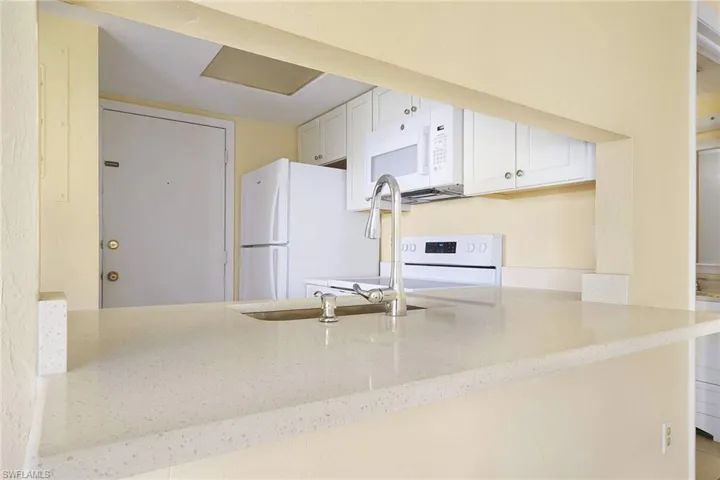 3276 Prince Edward Isle Cir 2, Fort Myers, Florida 33907