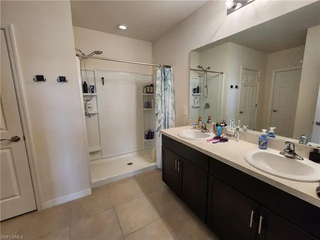 1016  Cavanagh  AVE, Lehigh Acres, FL 33971