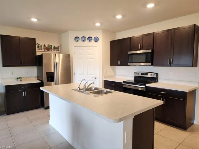 1016  Cavanagh  AVE, Lehigh Acres, FL 33971