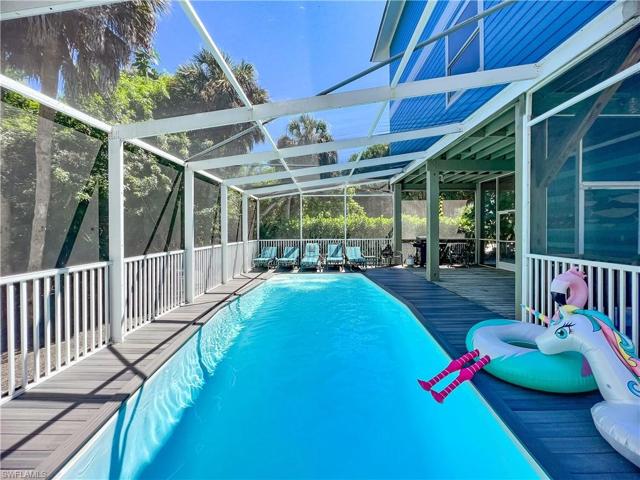4510  Schooner  DR, Upper Captiva, FL 33924