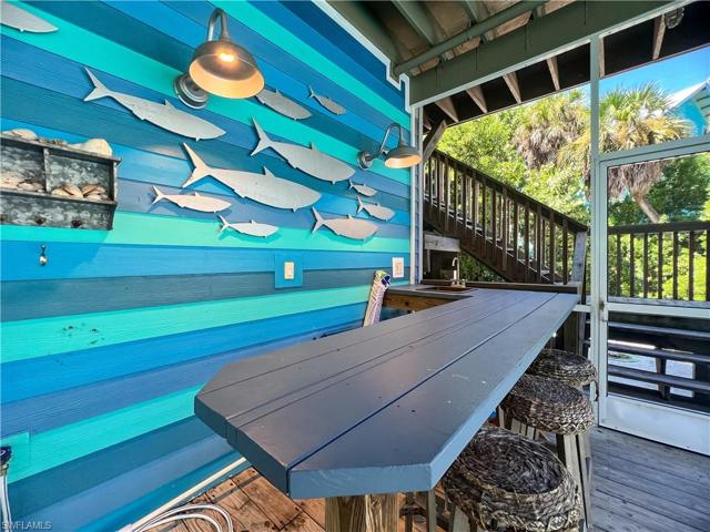 4510  Schooner  DR, Upper Captiva, FL 33924