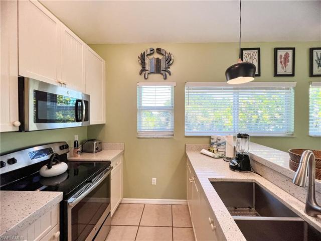 4510  Schooner  DR, Upper Captiva, FL 33924