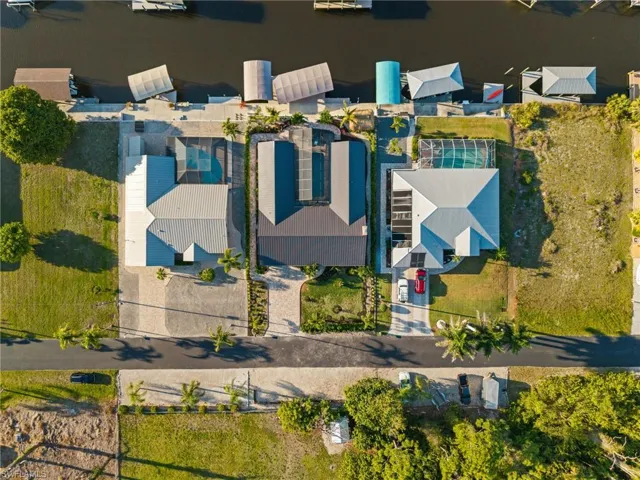 3638 Pinetree Dr, St. James City, Florida 33956