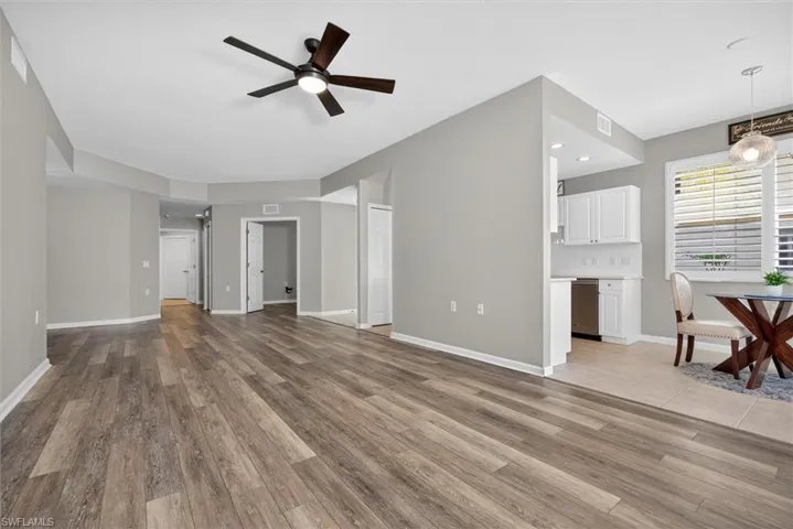 3111  Meandering  WAY, Fort Myers, FL 33905