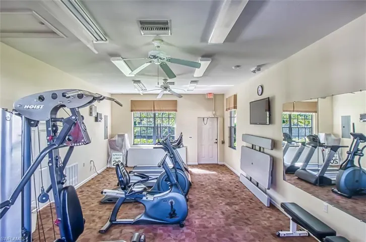 3111  Meandering  WAY, Fort Myers, FL 33905