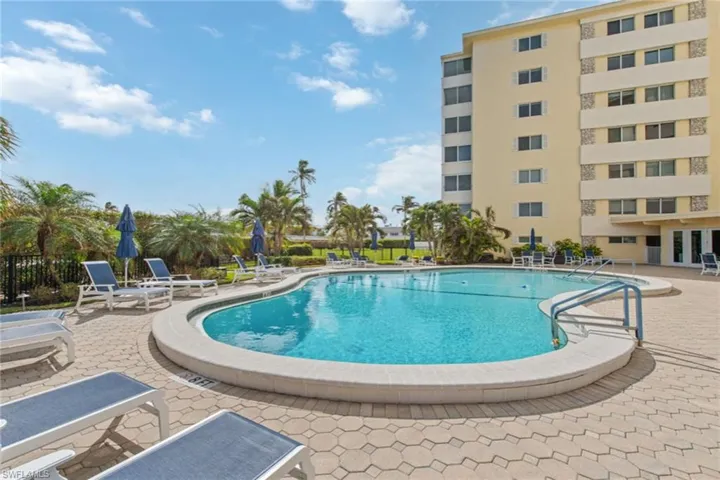 3410  Gulf Shore N BLVD, Naples, FL 34103