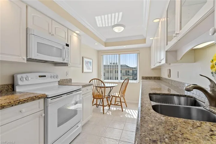 3410  Gulf Shore N BLVD, Naples, FL 34103