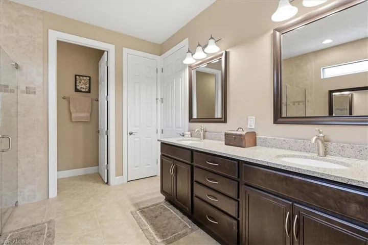 Dual sinks & mirrors