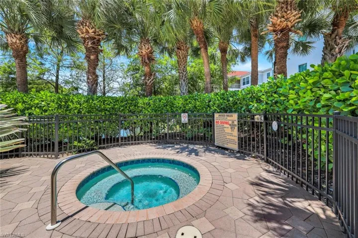 23600 Walden Center Dr 105, Estero, Florida 34134