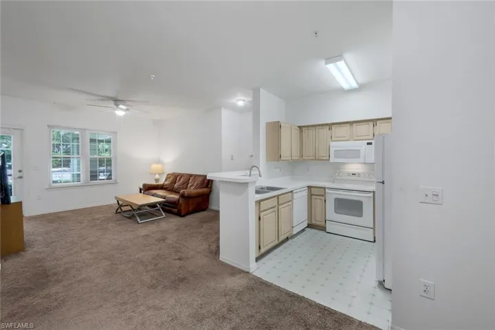 23600 Walden Center Dr 105, Estero, Florida 34134