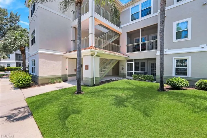 23600 Walden Center Dr 105, Estero, Florida 34134