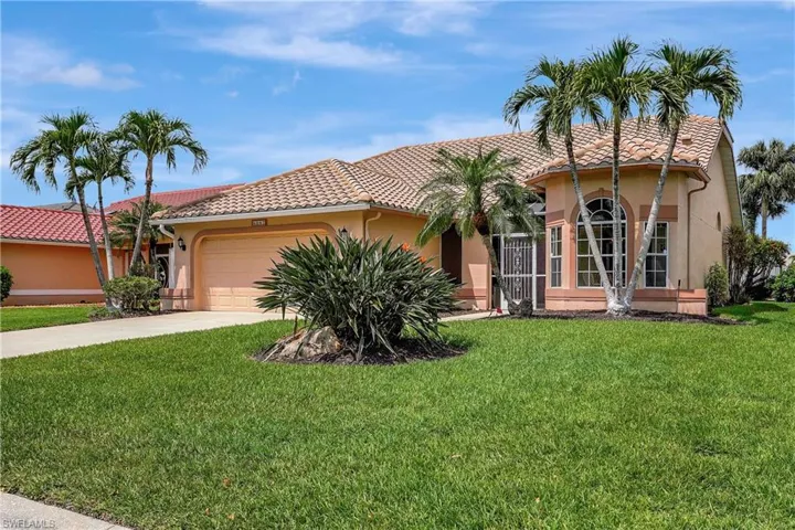 8087  Breton  CIR, Fort Myers, FL 33912