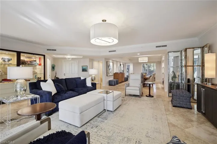 Living area with crown molding