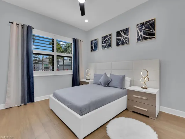 1st Floor Guest Room