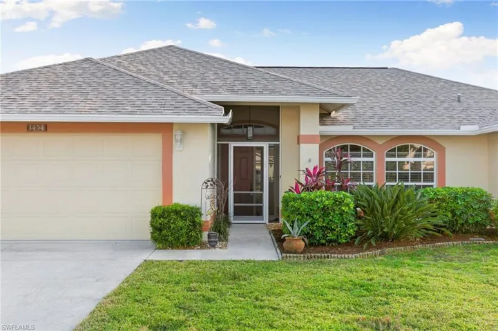 3454  Anton  CT, Naples, FL 34109