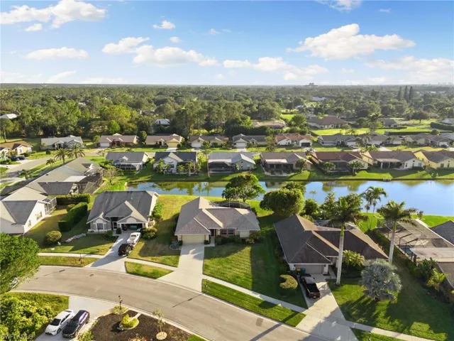 3454  Anton  CT, Naples, FL 34109